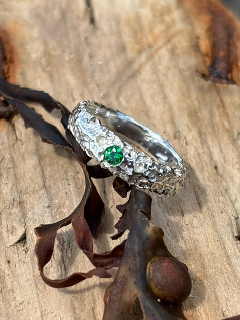 Porthleven Emerald Ocean Ring