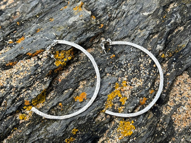 Rock the Earrings