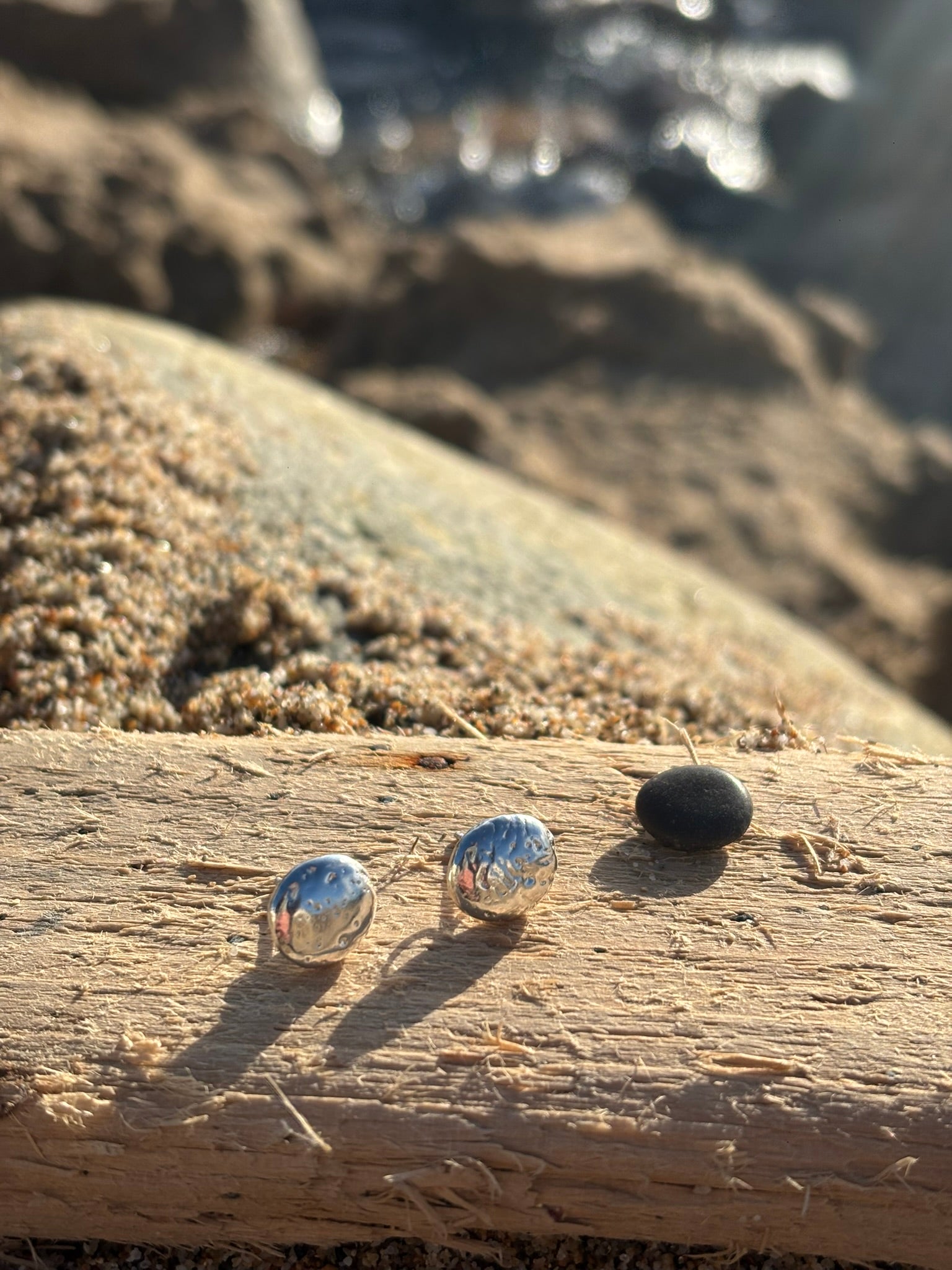 Silver Pebble Earrings (Medium)