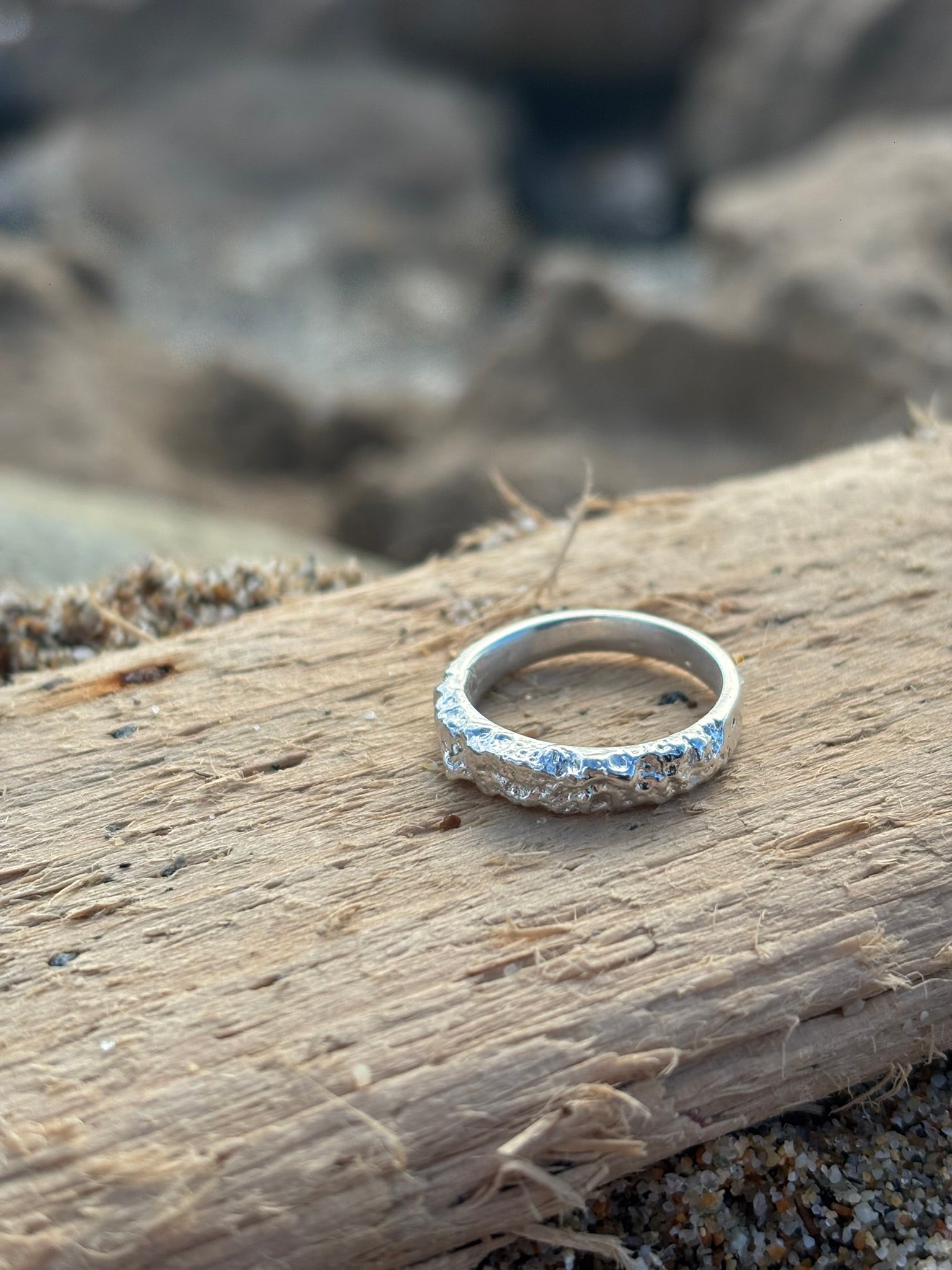 Silver Sand Cast Sand Ring