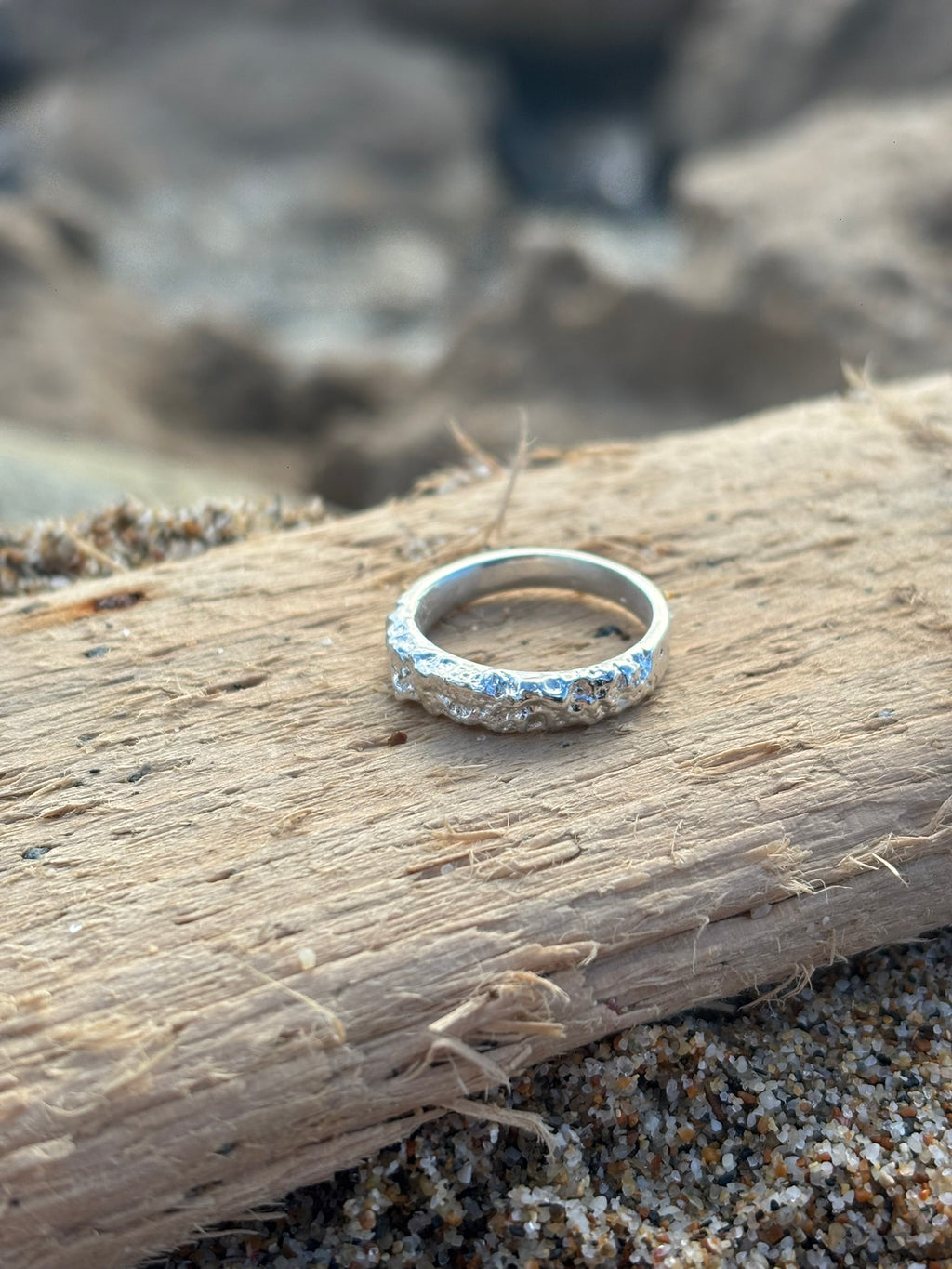 Silver Sand Cast Sand Ring